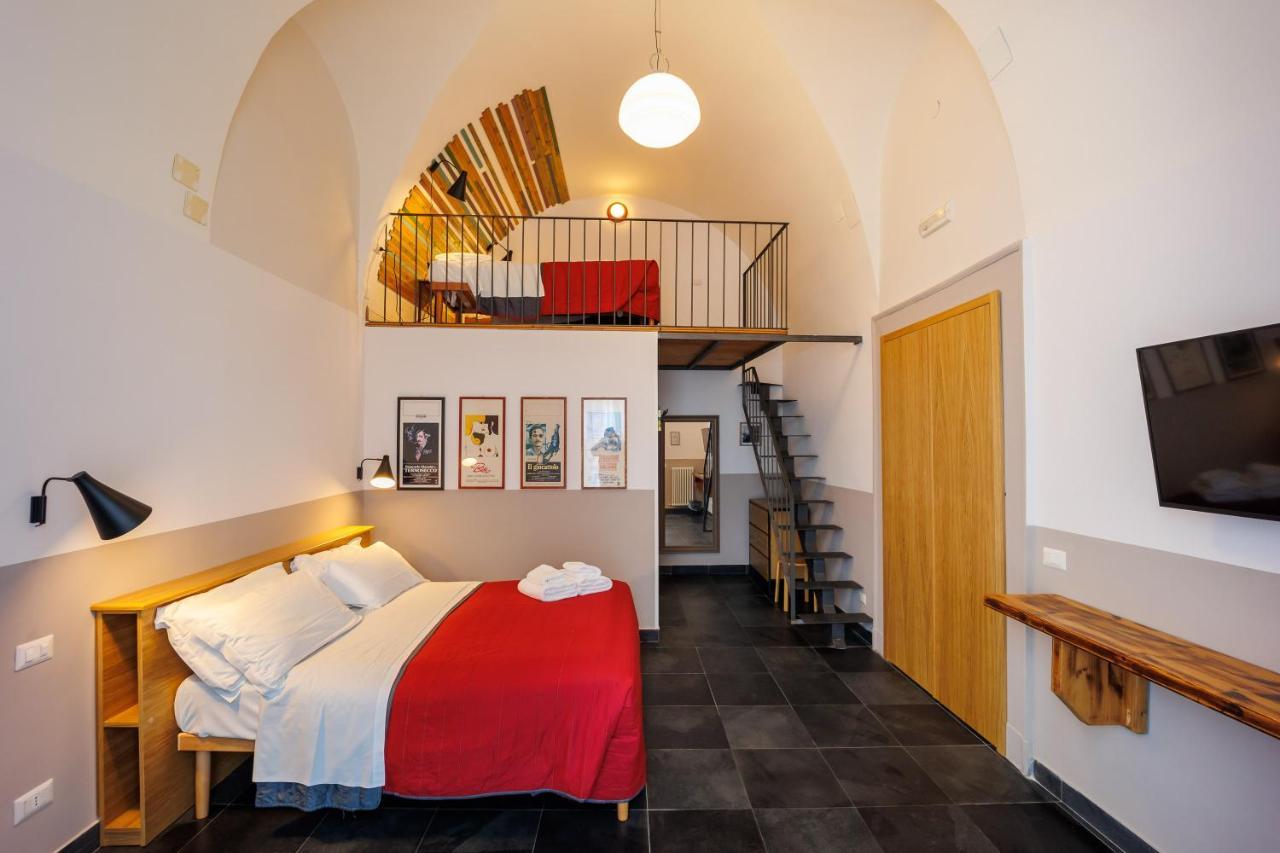 Bed and Breakfast The Bellini House By House In Neapol Exteriér fotografie