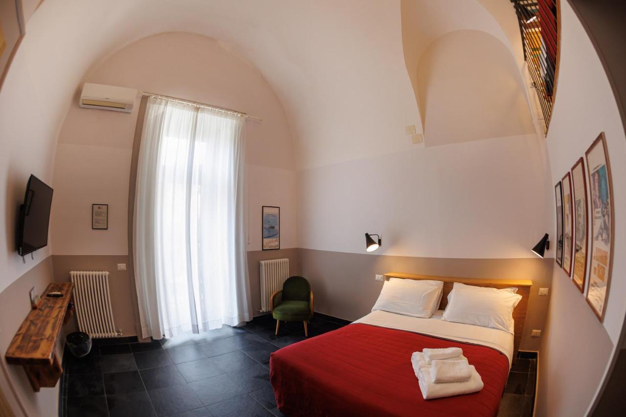 Bed and Breakfast The Bellini House By House In Neapol Exteriér fotografie