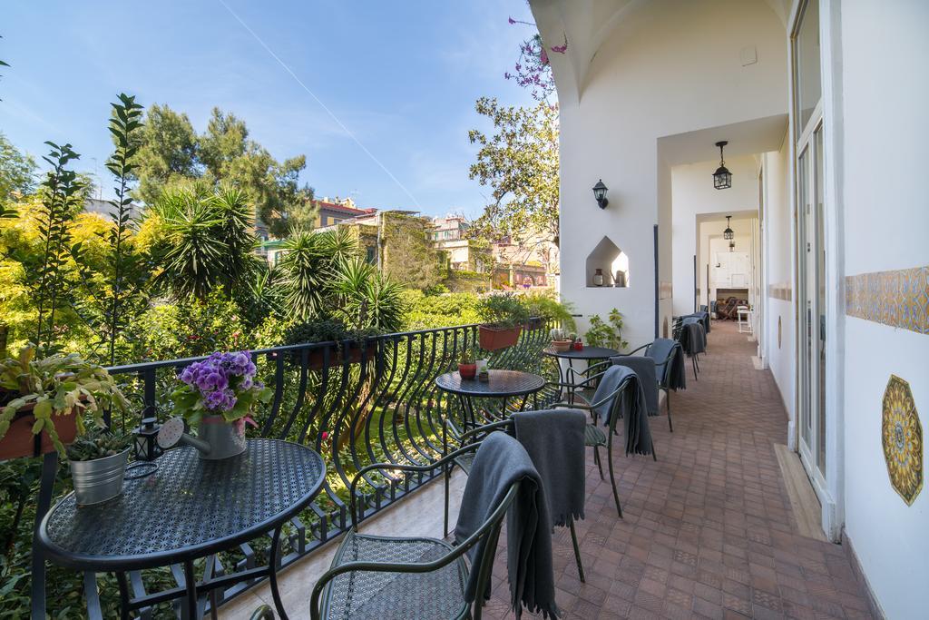 Bed and Breakfast The Bellini House By House In Neapol Exteriér fotografie